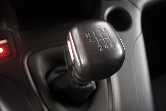 Peugeot Rifter - Afbeelding 22 van 30