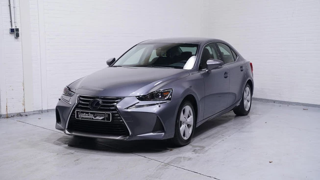 Lexus IS - Afbeelding 1 van 30