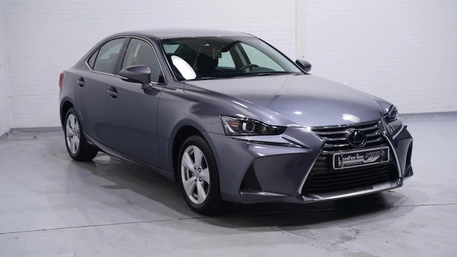 Lexus IS - Afbeelding 3 van 30
