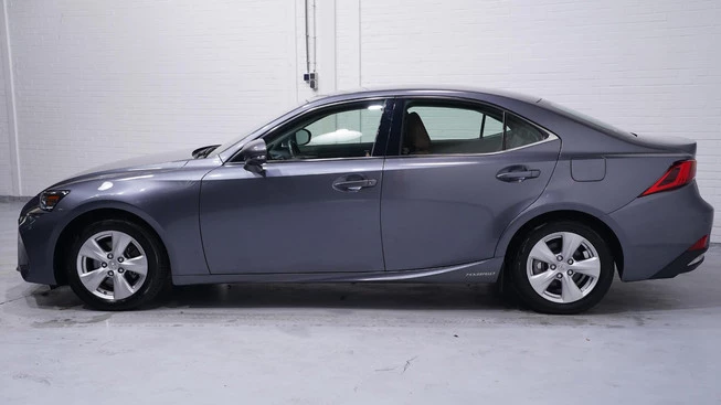 Lexus IS - Afbeelding 4 van 30