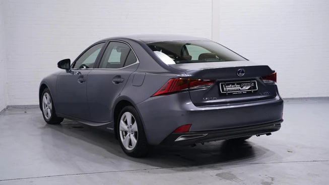 Lexus IS - Afbeelding 7 van 30
