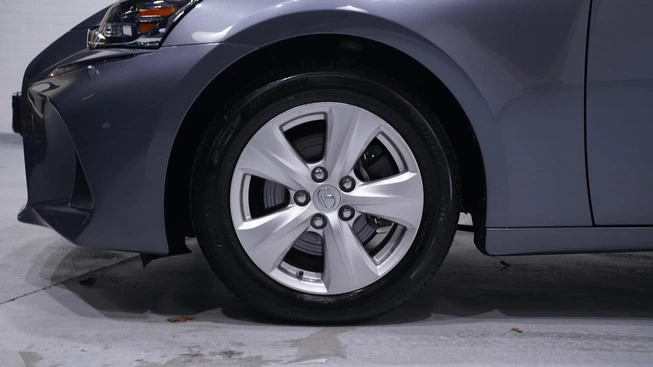 Lexus IS - Afbeelding 9 van 30