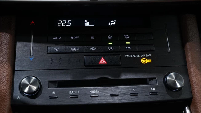 Lexus IS - Afbeelding 30 van 30