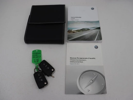 Volkswagen e-Golf - Afbeelding 13 van 30