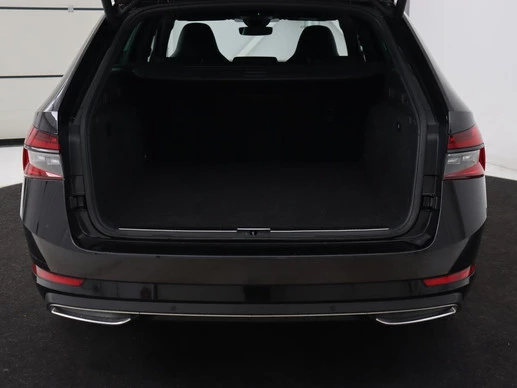 Škoda Superb - Afbeelding 12 van 30