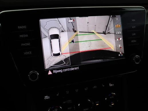 Škoda Superb - Afbeelding 17 van 30