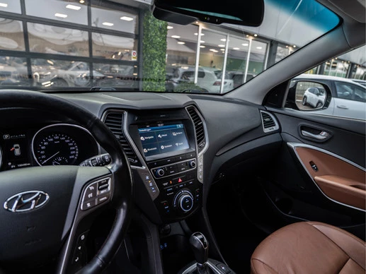 Hyundai Santa Fe - Afbeelding 2 van 30
