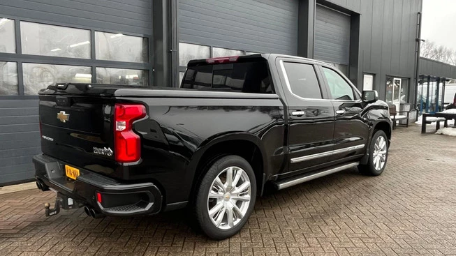 Chevrolet Silverado - Afbeelding 2 van 23