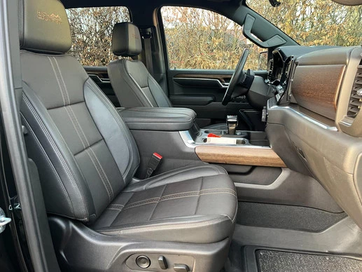 Chevrolet Silverado - Afbeelding 17 van 29