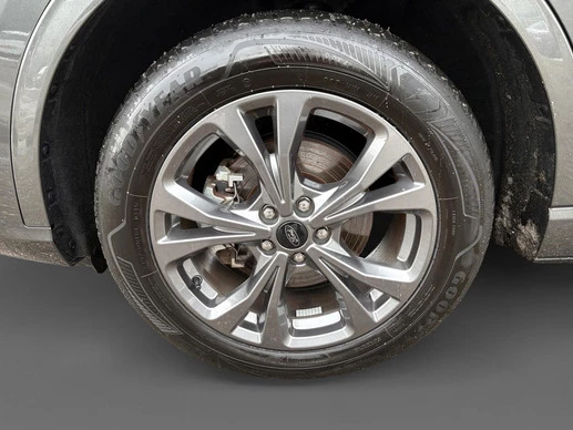 Ford Kuga - Afbeelding 9 van 30