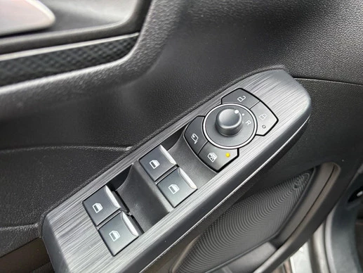 Ford Kuga - Afbeelding 11 van 30