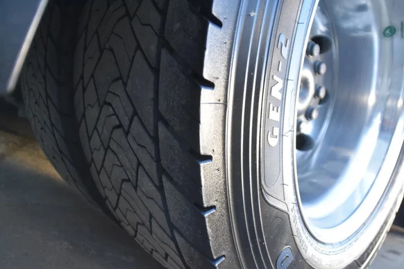 Mercedes-Benz Actros - Afbeelding 10 van 13