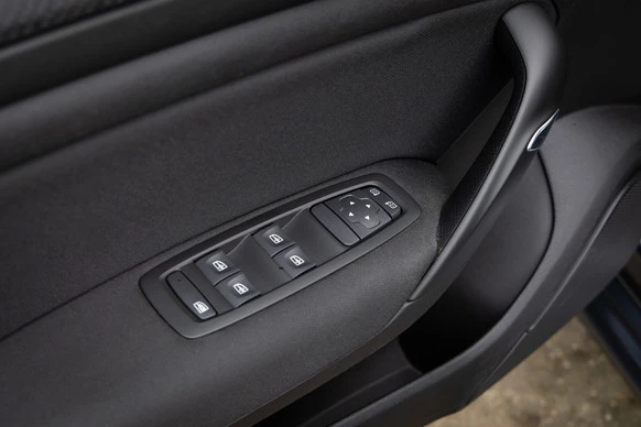 Renault Mégane - Afbeelding 11 van 30