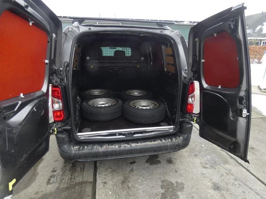 Peugeot Partner - Afbeelding 8 van 16