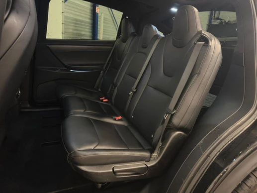 Tesla Model X - Afbeelding 10 van 30