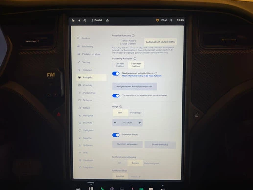 Tesla Model X - Afbeelding 24 van 30