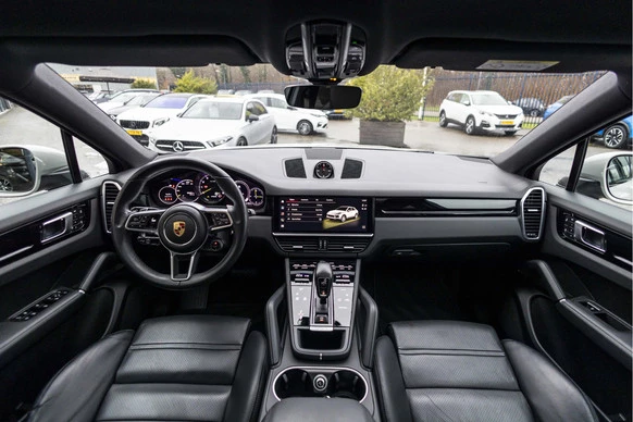 Porsche Cayenne - Afbeelding 24 van 30