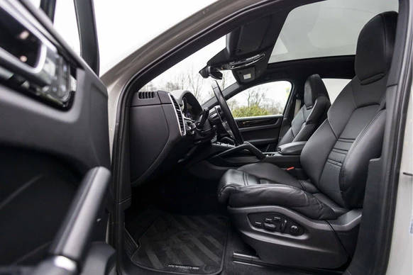 Porsche Cayenne - Afbeelding 29 van 30