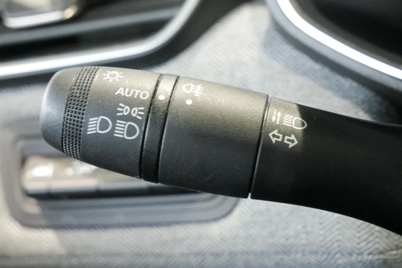 Renault Clio - Afbeelding 21 van 30