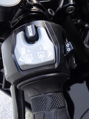 Suzuki GSX - Afbeelding 7 van 15