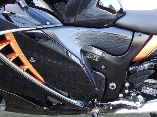 Suzuki GSX - Afbeelding 14 van 15