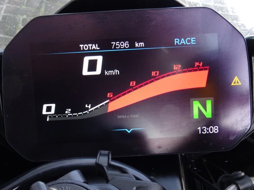 BMW S 1000 RR - Afbeelding 11 van 17