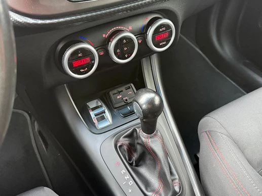 Alfa Romeo Giulietta - Afbeelding 17 van 22