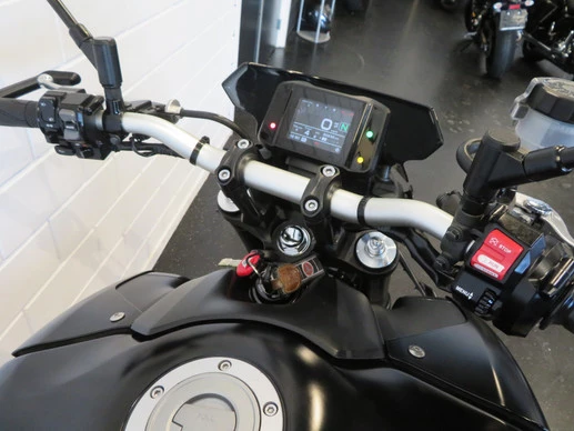 Yamaha MT 09 - Afbeelding 5 van 13