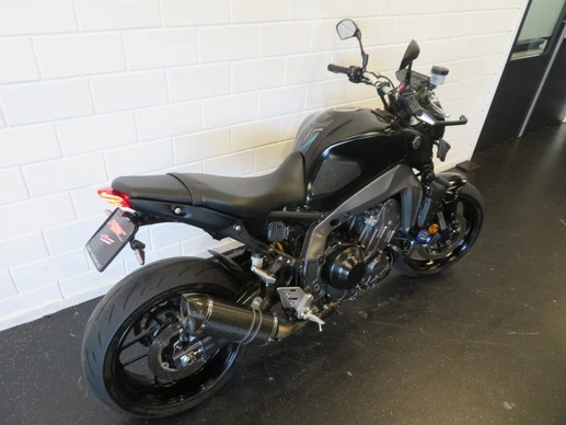 Yamaha MT 09 - Afbeelding 11 van 13