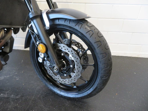 Yamaha XSR - Afbeelding 7 van 13