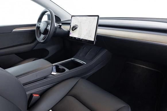 Tesla Model Y - Afbeelding 4 van 27