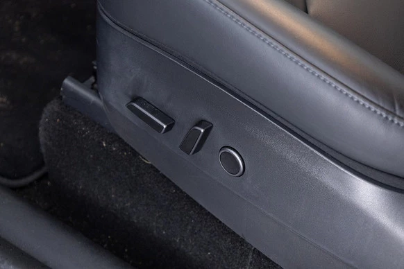 Tesla Model Y - Afbeelding 10 van 27