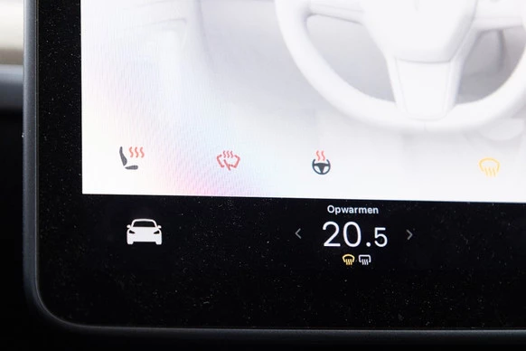 Tesla Model Y - Afbeelding 16 van 28