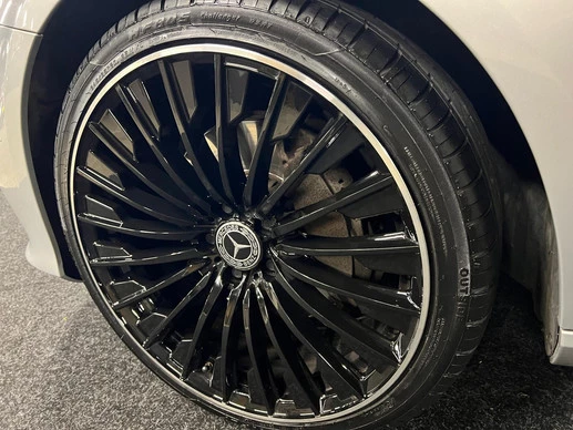 Mercedes-Benz E-Klasse - Afbeelding 16 van 30