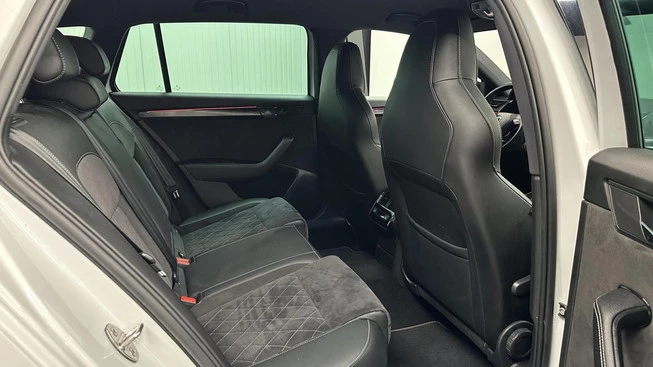 Škoda Superb - Afbeelding 5 van 30