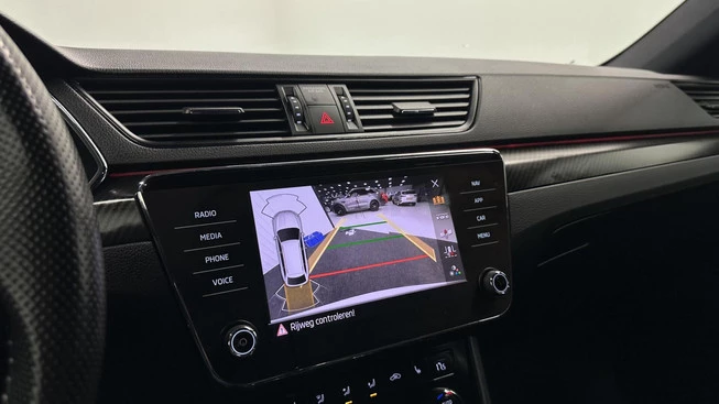 Škoda Superb - Afbeelding 9 van 30