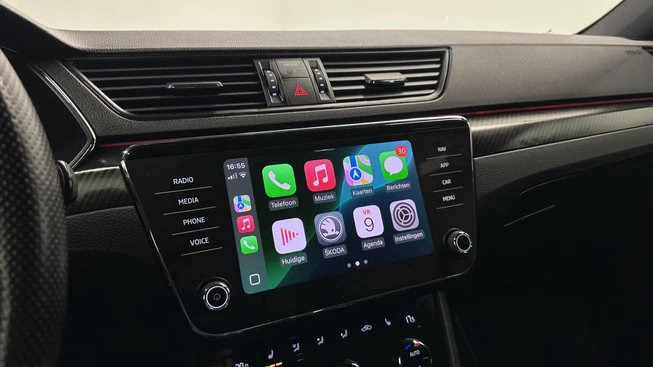 Škoda Superb - Afbeelding 10 van 30