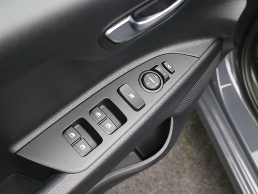 Kia Rio - Afbeelding 7 van 30