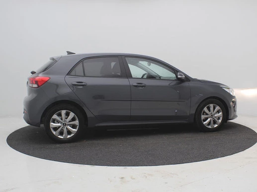 Kia Rio - Afbeelding 11 van 30