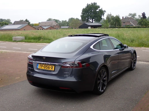 Tesla Model S - Afbeelding 4 van 28