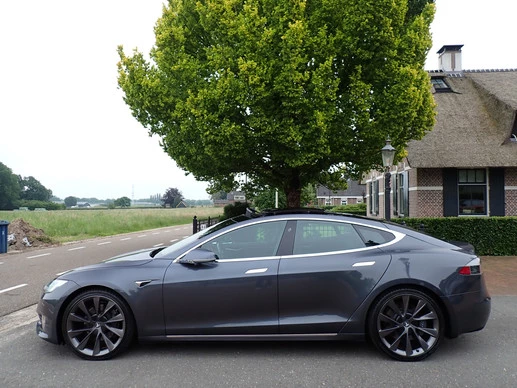 Tesla Model S - Afbeelding 6 van 28