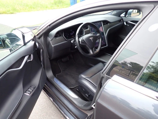 Tesla Model S - Afbeelding 9 van 28