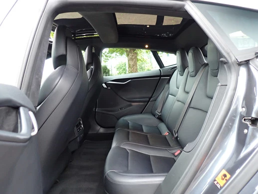 Tesla Model S - Afbeelding 11 van 28