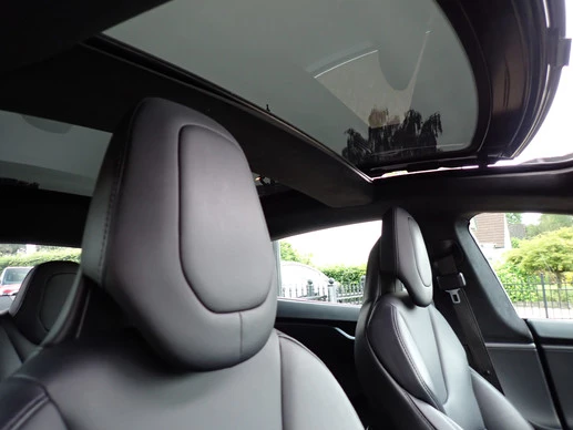 Tesla Model S - Afbeelding 21 van 28