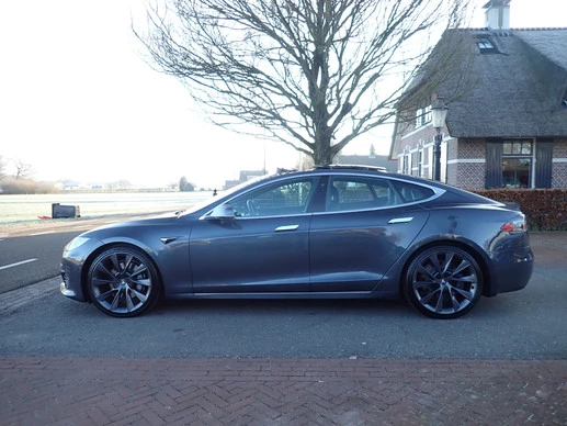 Tesla Model S - Afbeelding 6 van 30
