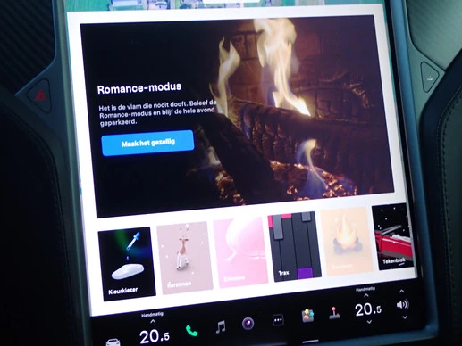 Tesla Model S - Afbeelding 17 van 30