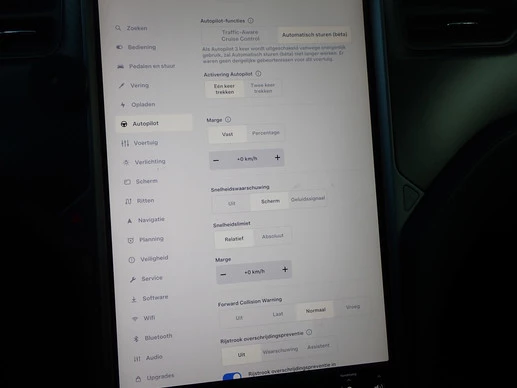 Tesla Model S - Afbeelding 21 van 30