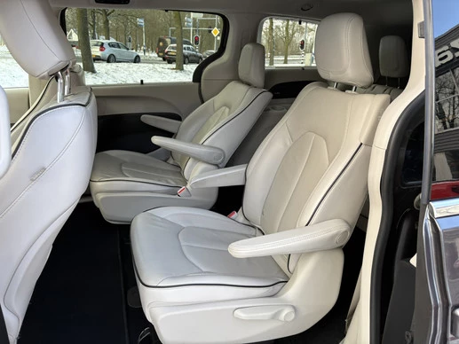 Chrysler Pacifica - Afbeelding 9 van 22