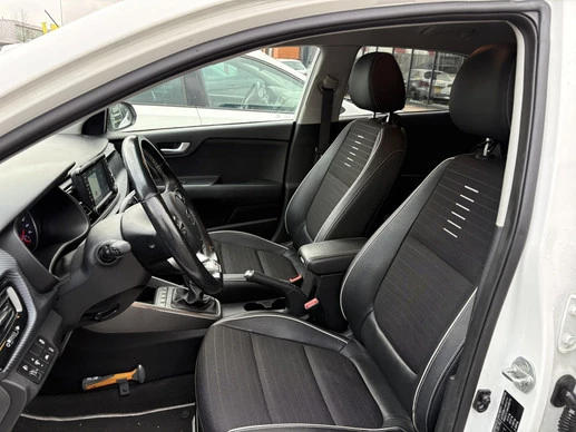 Kia Rio - Afbeelding 7 van 18