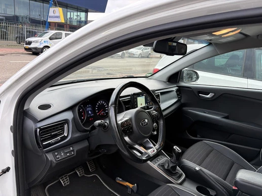 Kia Rio - Afbeelding 8 van 18